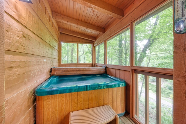 1136 E Foothills Dr, Gatlinburg, TN 37738 - sunroom featuring a hot tub