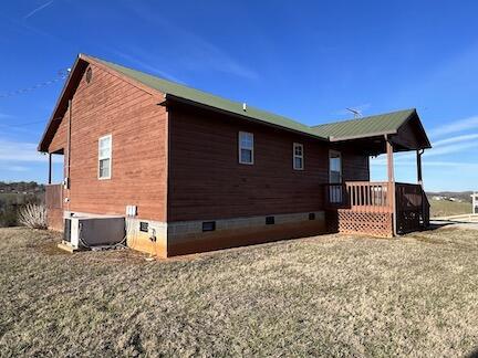515 Mountain Lake Way, Newport, TN 37821 - view of side of home with central AC and crawl space