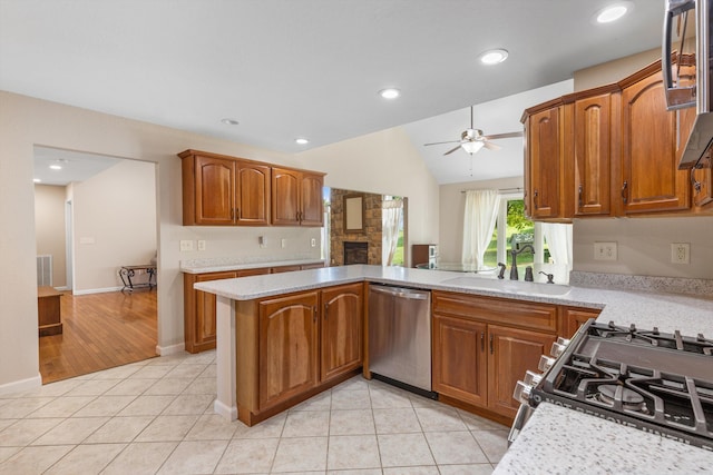 219 Sullivan Pt, Dandridge, TN 37725 - photo 6