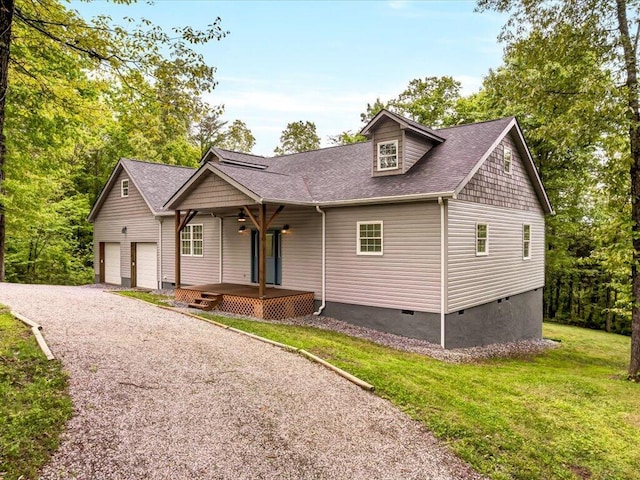 107 Straight Creek Dock Rd, New Tazewell, TN 37825 - view of front of house featuring a porch, a front lawn, crawl space, a garage, and a shingled roof