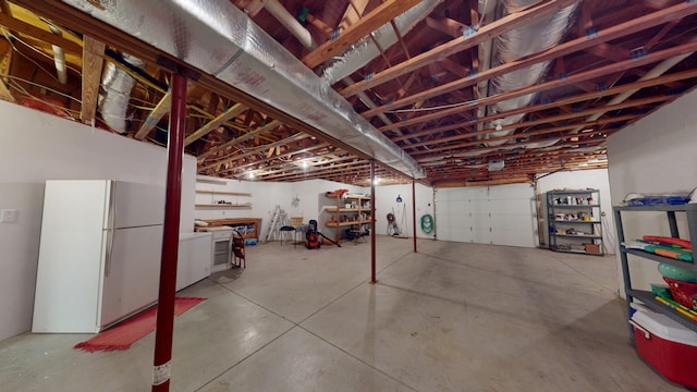 4119 Azalea Ct, Morristown, TN 37814 - unfinished below grade area with freestanding refrigerator