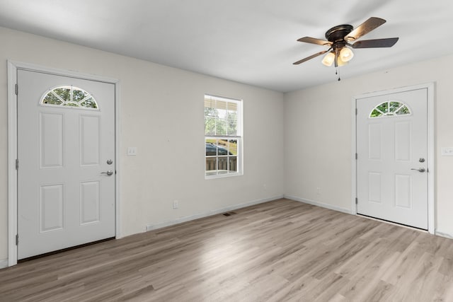 329 Shady Glen Ln, Rutledge, TN 37861 - foyer featuring healthy amount of natural light, light wood-style flooring, and ceiling fan
