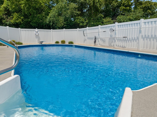 4705 E Hampton Blvd, Morristown, TN 37813 - view of pool featuring view of wooded area