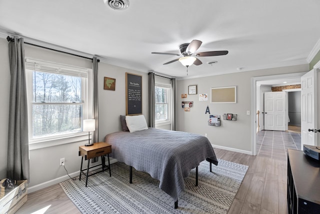 45 Link Hills Cir, Greeneville, TN 37743 - bedroom featuring baseboards, light wood-type flooring, crown molding, and ceiling fan