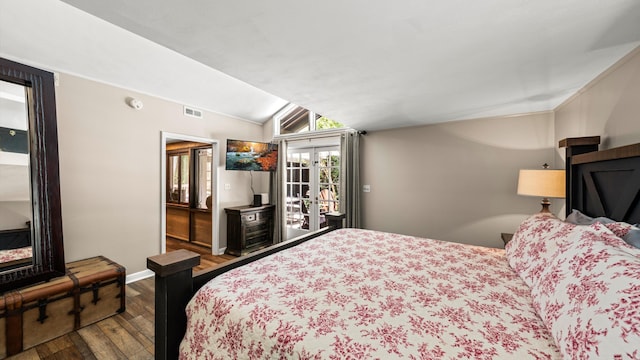 1115 Old Cartertown Rd, Road, Gatlinburg, TN 37738 - bedroom featuring vaulted ceiling, wood-type flooring, access to outside, and baseboards