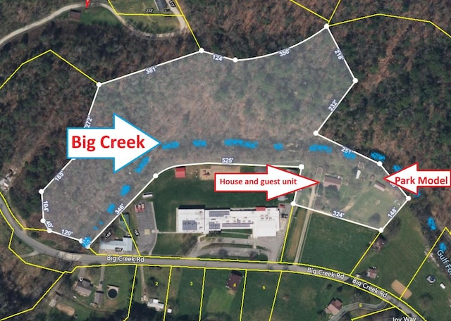 4124 Big Creek Rd, Hartford, TN 37753 - aerial map of property and surrounding area featuring property boundaries highlighted
