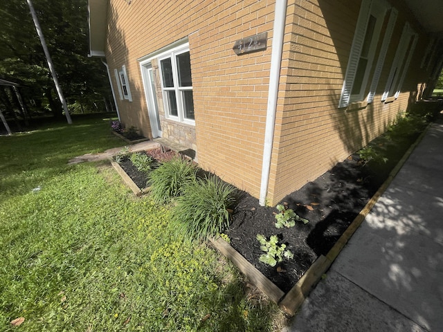 4124 Big Creek Rd, Hartford, TN 37753 - view of side of property featuring brick siding and a yard