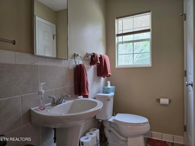1432 Upper Caney Valley Rd, Tazewell, TN 37879
