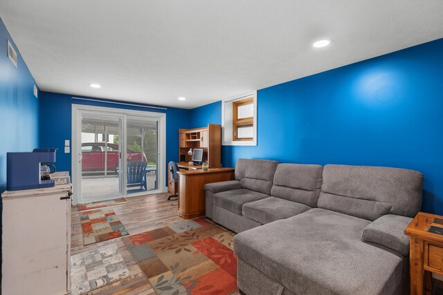 1327 Clinch View Cir, Jefferson City, TN 37760 - living area with light wood-style floors and recessed lighting
