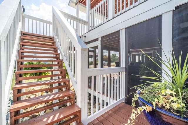 1662 Canal Ln, Dandridge, TN 37725 - view of stairway