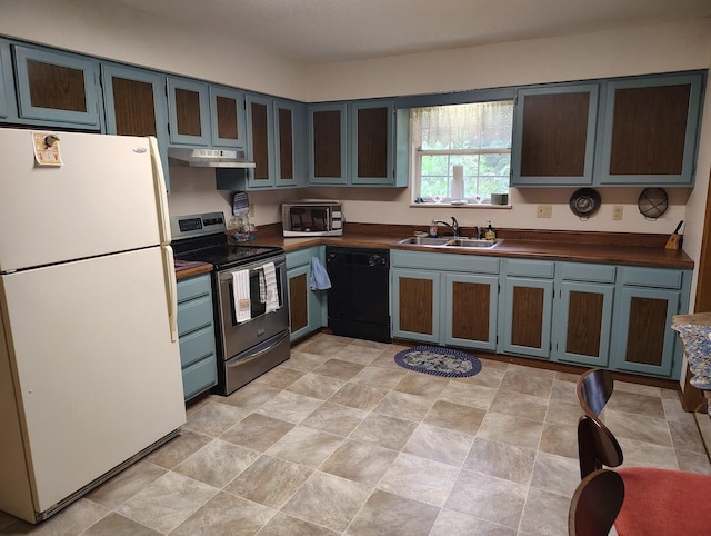 122 Shady Ln, Seymour, TN 37865 - kitchen featuring freestanding refrigerator, dishwasher, electric stove, under cabinet range hood, and dark countertops