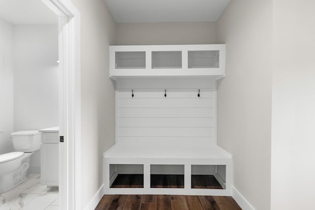 274A W Main St, Dandridge, TN 37725 - mudroom with baseboards