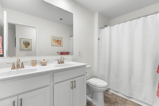 2909 Nicole Cir, Morristown, TN 37814 - bathroom with toilet, double vanity, and curtained shower
