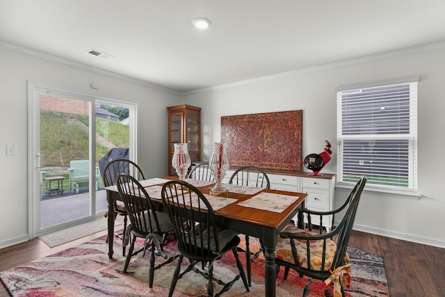 2909 Nicole Cir, Morristown, TN 37814 - dining space featuring wood finished floors, ornamental molding, and baseboards