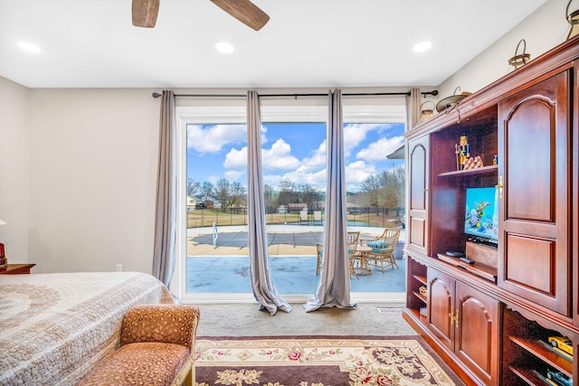 bedroom featuring ceiling fan