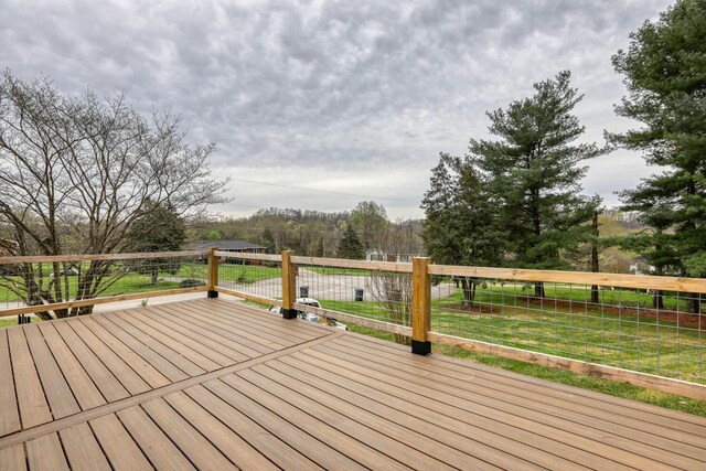 506 Viola Cir, Mount Carmel, TN 37645 - deck with fence and a lawn