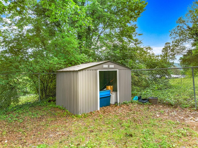 1620 Evergreen Dr, Morristown, TN 37814 - photo 30