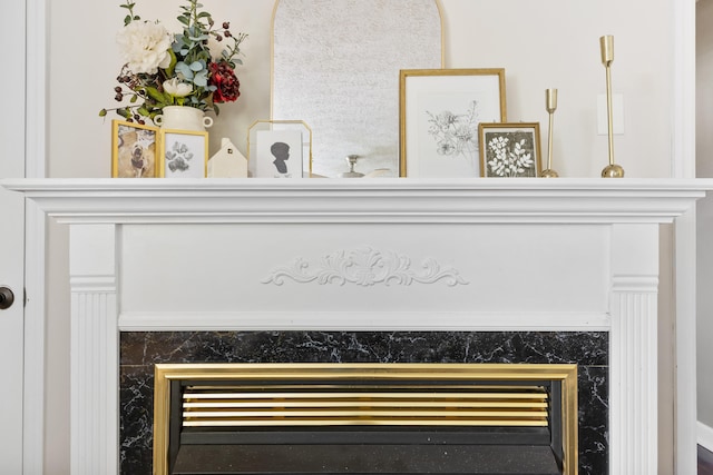 2121 Fir St, Morristown, TN 37813 - detailed view of a high end fireplace