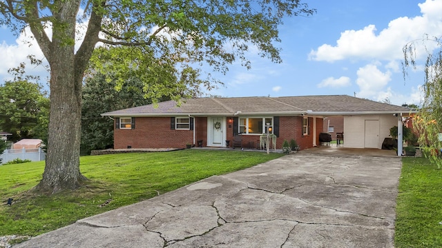 2121 Fir St, Morristown, TN 37813 - single story home with driveway, brick siding, and a carport