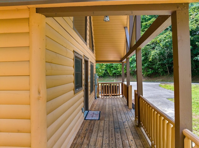 deck with covered porch