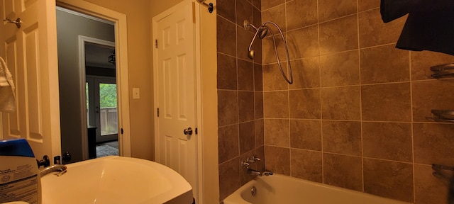 1034 E Skyline Dr, Morristown, TN 37813 - bathroom with shower / tub combination and a sink