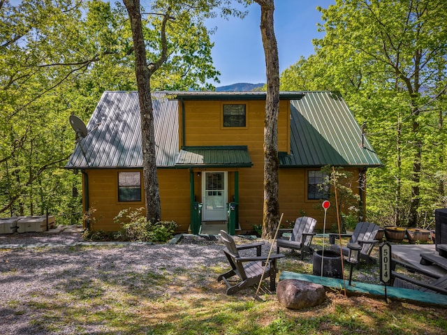 5014 Latta Way, Gatlinburg, TN 37738 - rear view of property featuring metal roof