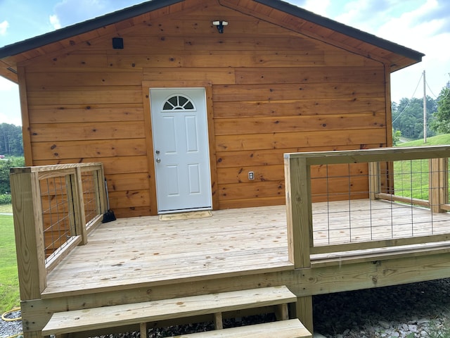 1101 Beason Ridge Rd, New Tazewell, TN 37825 - property entrance featuring a wooden deck