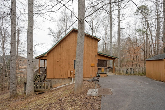 view of home's exterior