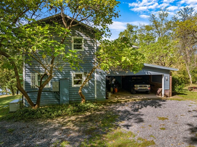 view of property exterior