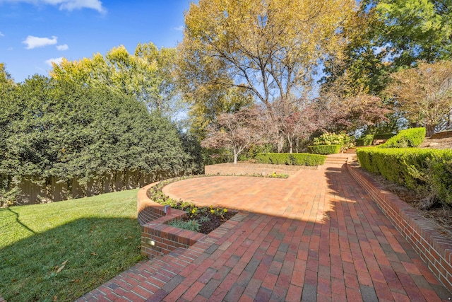 1442 Darbee Dr, Morristown, TN 37814 - view of patio