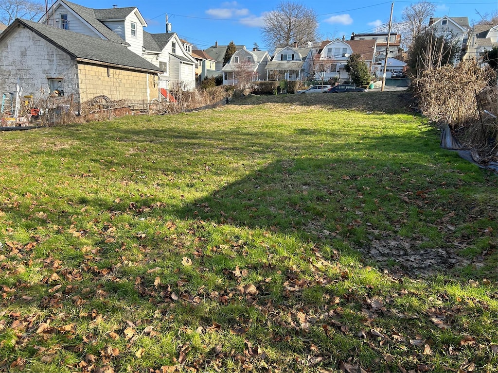 0 13-15 Primrose St, White Plains, NY 10606