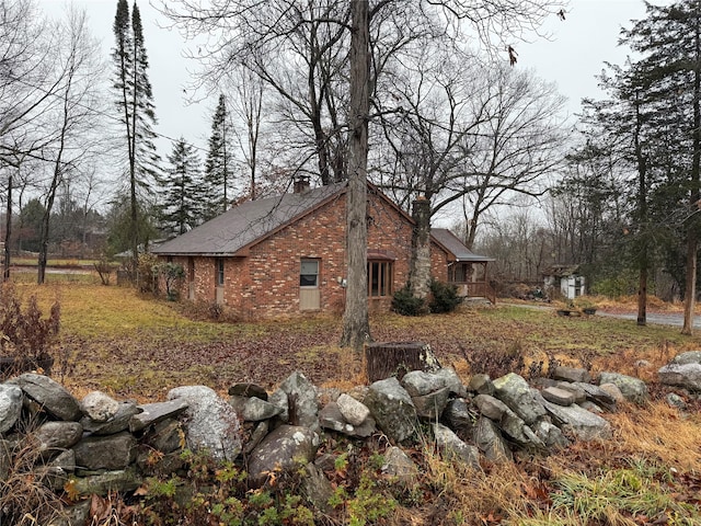 view of side of property