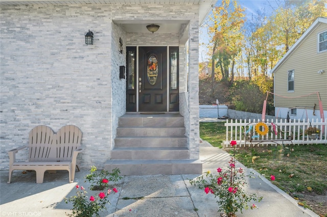 view of property entrance