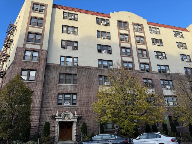 42 Pondfield Rd W Unit 6C, Bronxville, NY 10708 - view of property