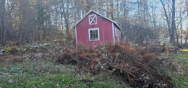 view of outdoor structure