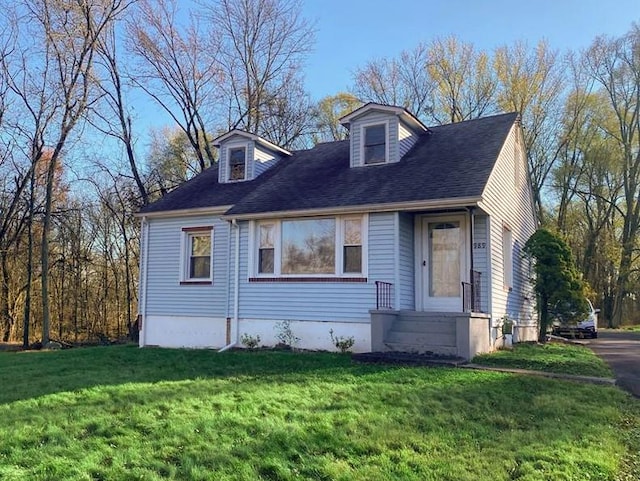 989 State Route 17k, Montgomery, NY 12549 - cape cod house featuring a front yard