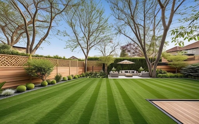 view of yard with an outdoor living space