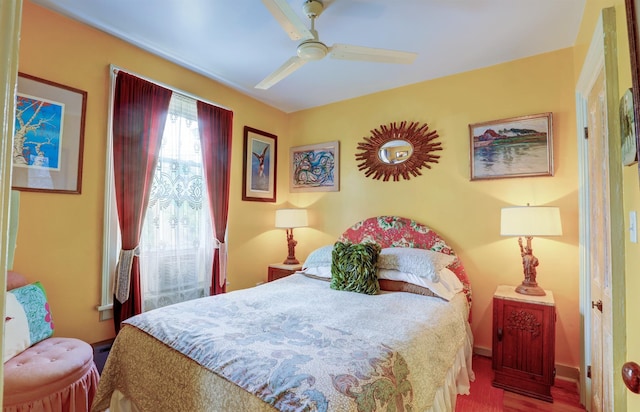 bedroom featuring ceiling fan