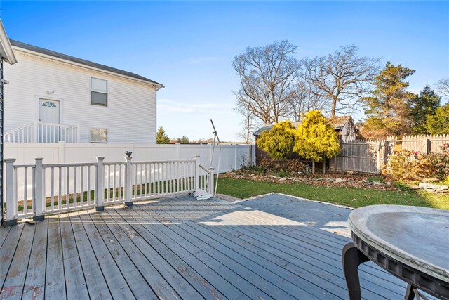 view of wooden deck