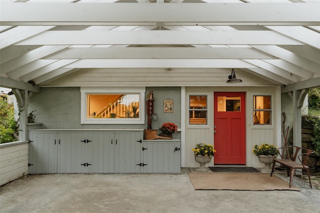 view of entrance to property