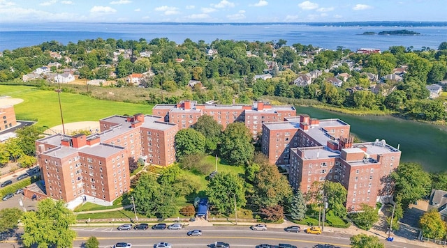 bird's eye view with a water view