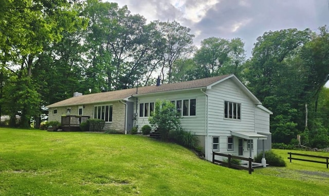 7 Red Top Rd, Wallkill, NY 12589 - view of front of property featuring a wooden deck