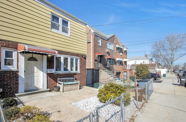 837 Swinton Ave, Bronx, NY 10465 - photo 2