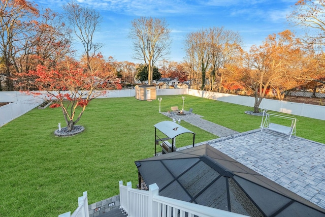 view of yard with a patio area