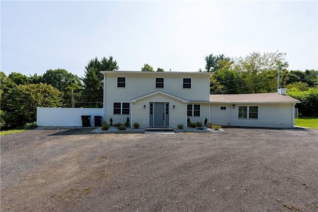 view of front of property