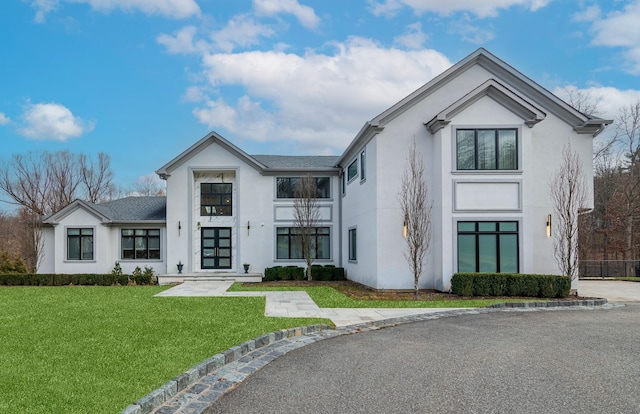 4 Litman Ln, Suffern, NY 10901 - view of front of property with a front yard