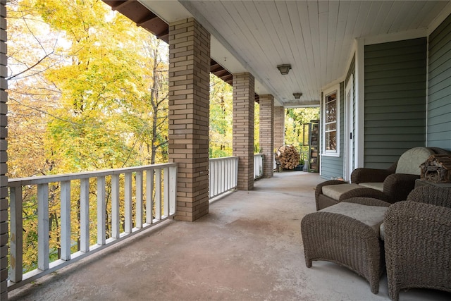 view of patio featuring covered porch