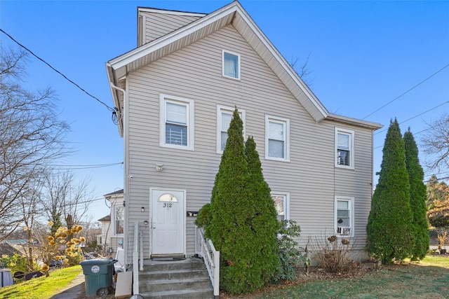 view of front of house