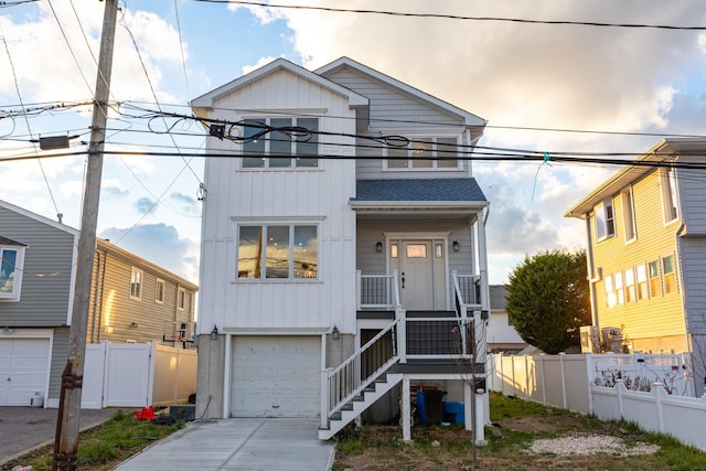 view of front of home featuring a garage