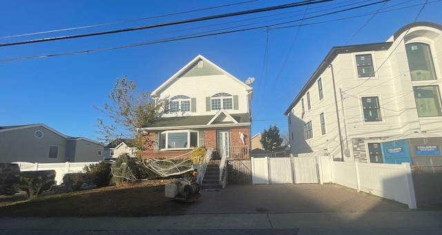 view of front facade